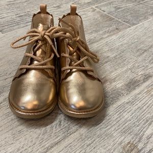 Baby Gap Girls gold boots size 9